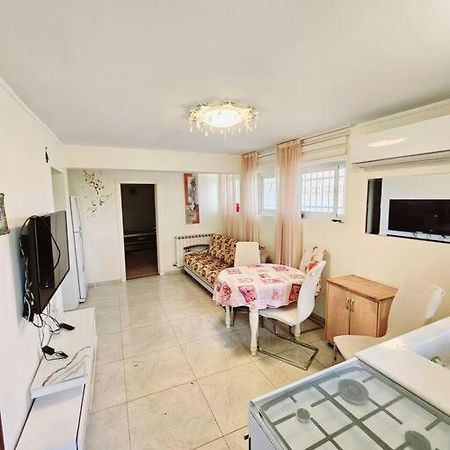 Almond Tree View Apartment Yerusalem Bagian luar foto